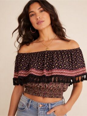 Anthropologie Raga XS NWT Boho Paisley Fringe Off Shoulder Crop Top Festival